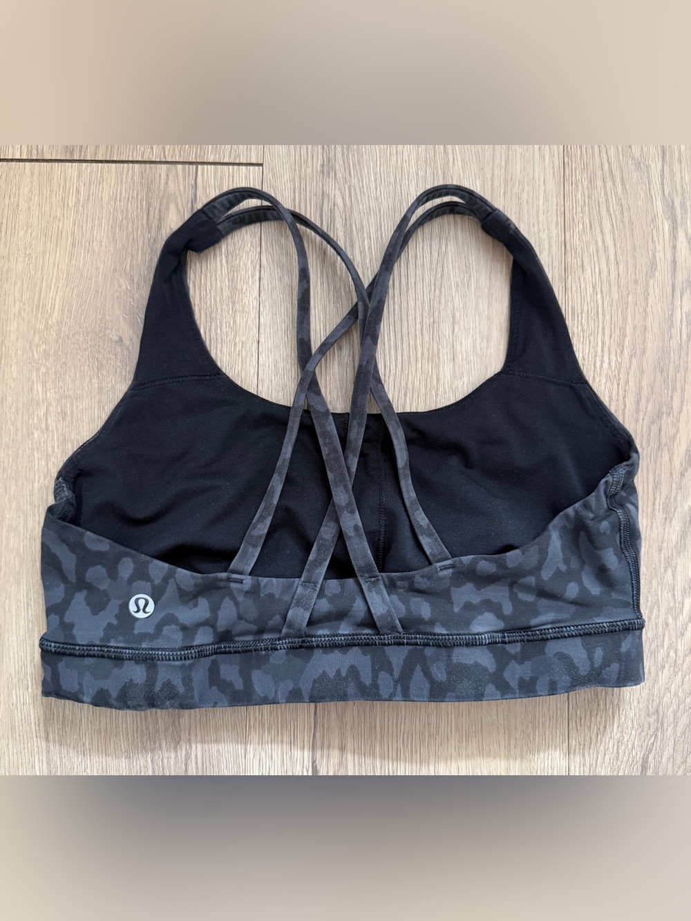 Lululemon Womens Energy Sports Bra Sz 8 Black/Grey Camo Pullover Strappy